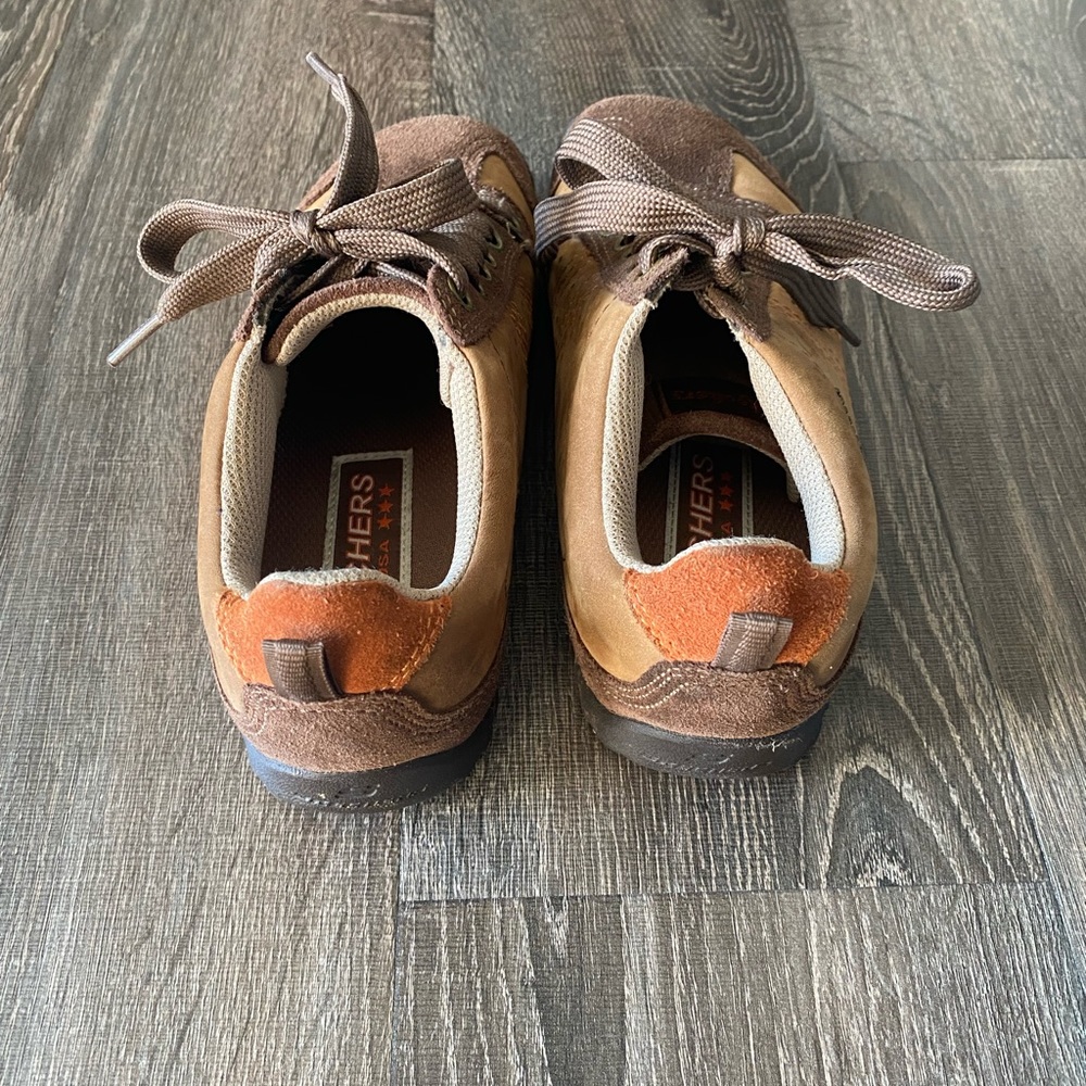 Sketchers Brown Leather Lace Up Sneakers - Picture 2 of 5